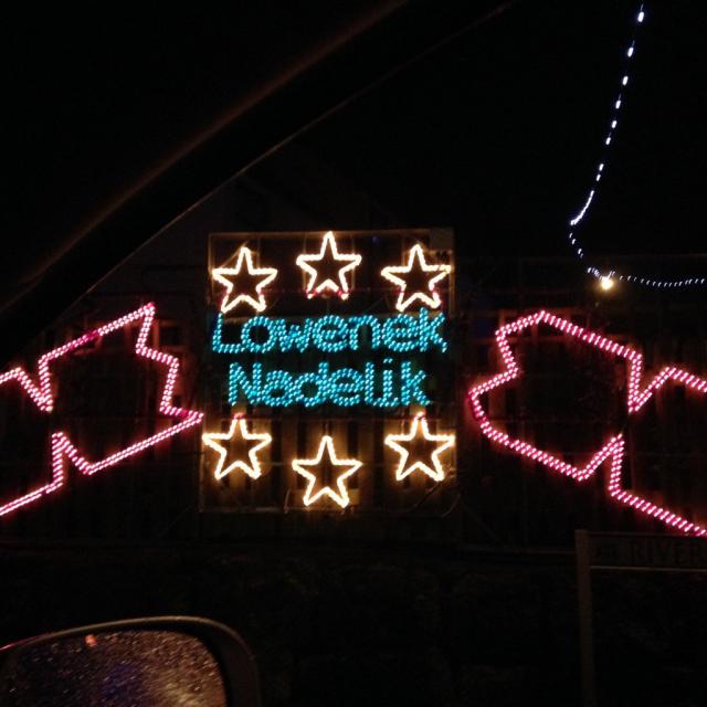 Lowenek Nadelik Lowenek Nadelik